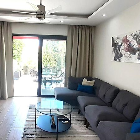 Queens Gardens Bliss Paphos Luaran gambar