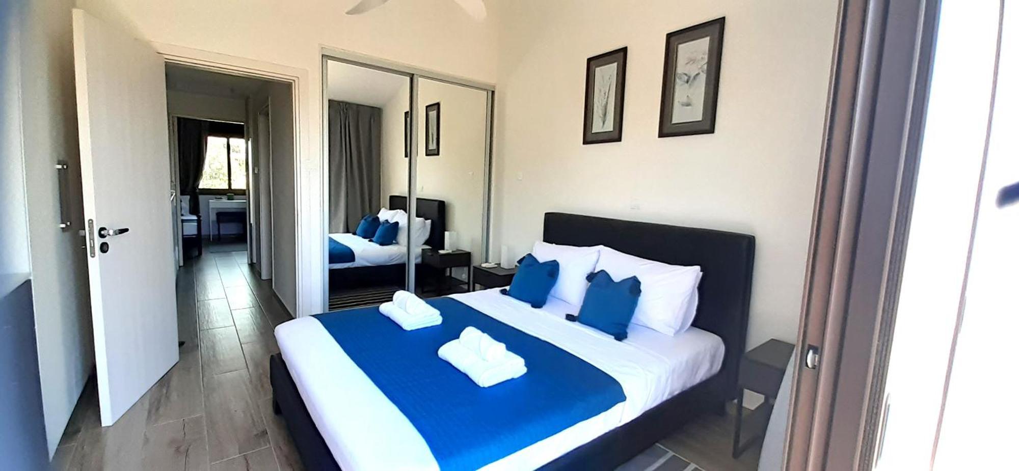 Queens Gardens Bliss Paphos Luaran gambar
